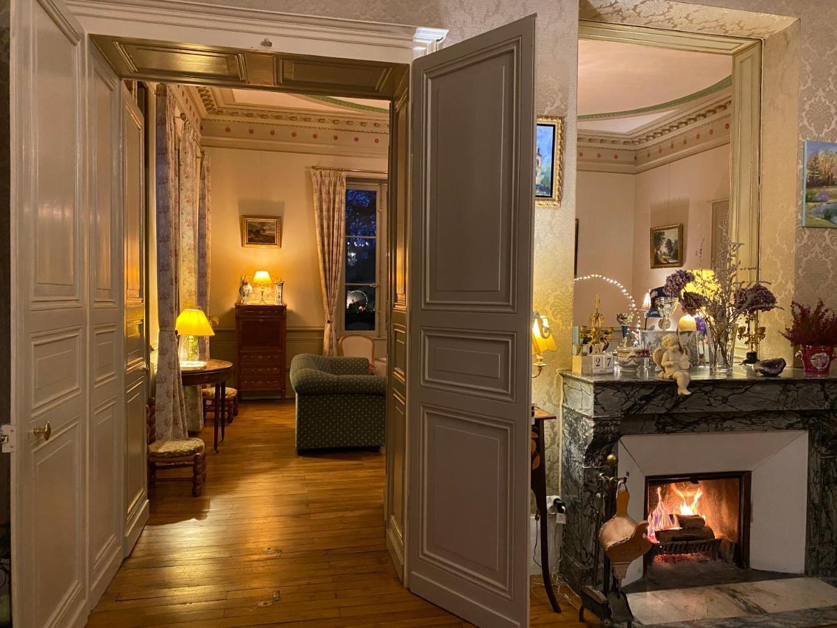 B&B Chateau De Preuil Vallenay ภายนอก รูปภาพ